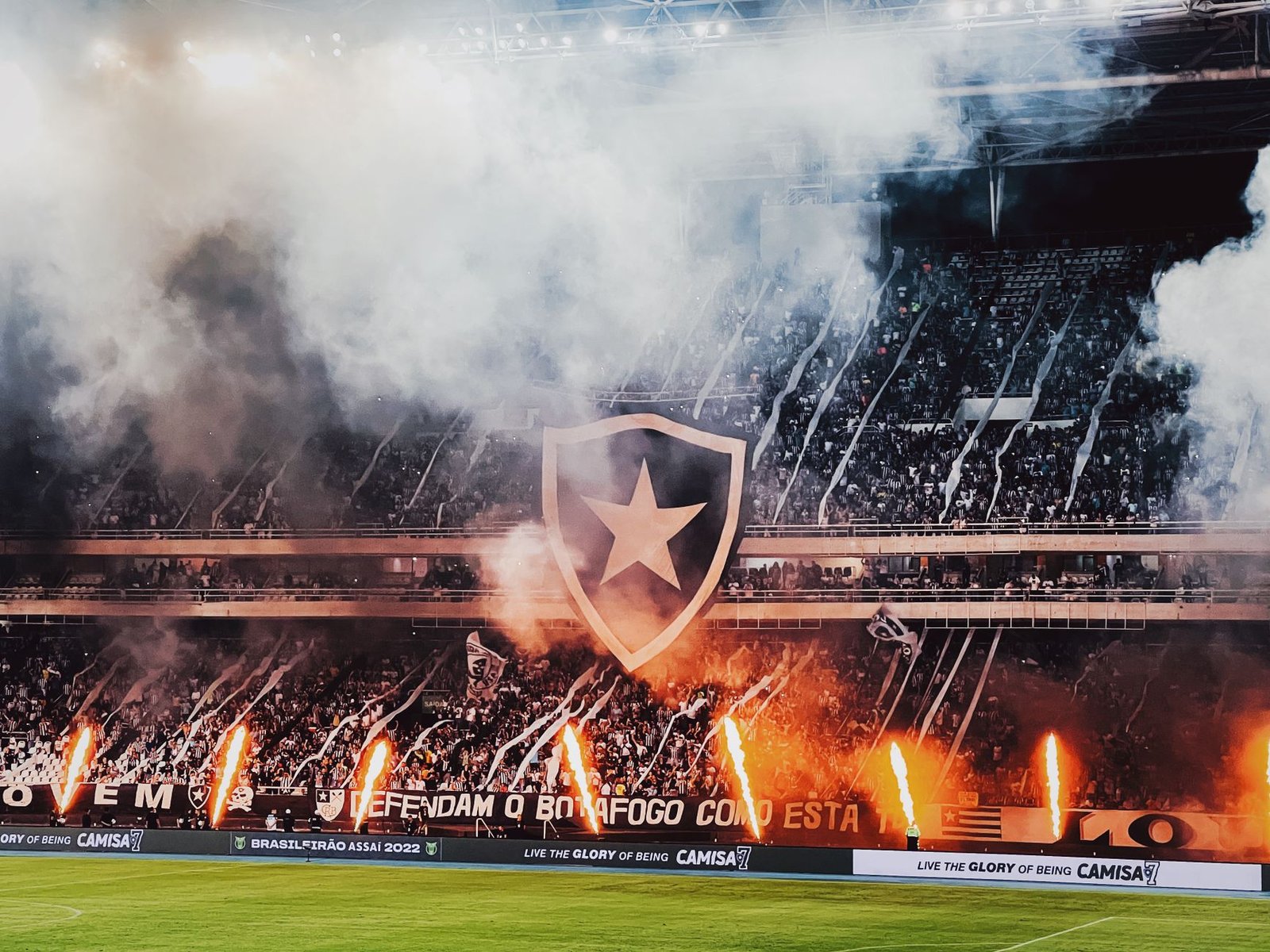 Botafogo x Vitória: Onde Assistir ao Vivo e Escalações do Jogo do Brasileirão