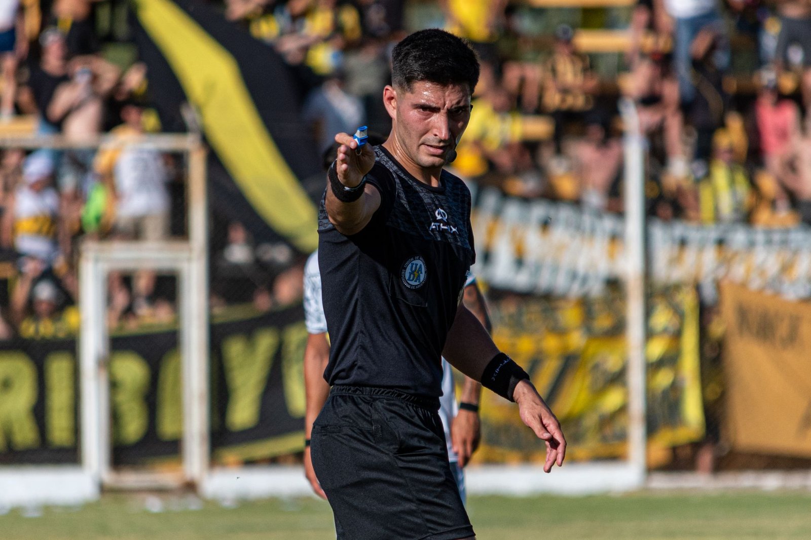 Árbitro iria encerrar a partida? Detalhes do gol do Atlético-MG no Juventude 4 A Polêmica do Apito - árbitro encerrou a partida