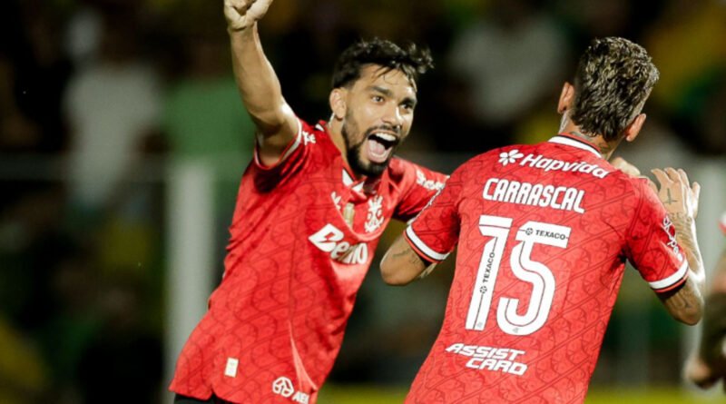 Flamengo atropela Mirassol e encurta distância para o líder Palmeiras