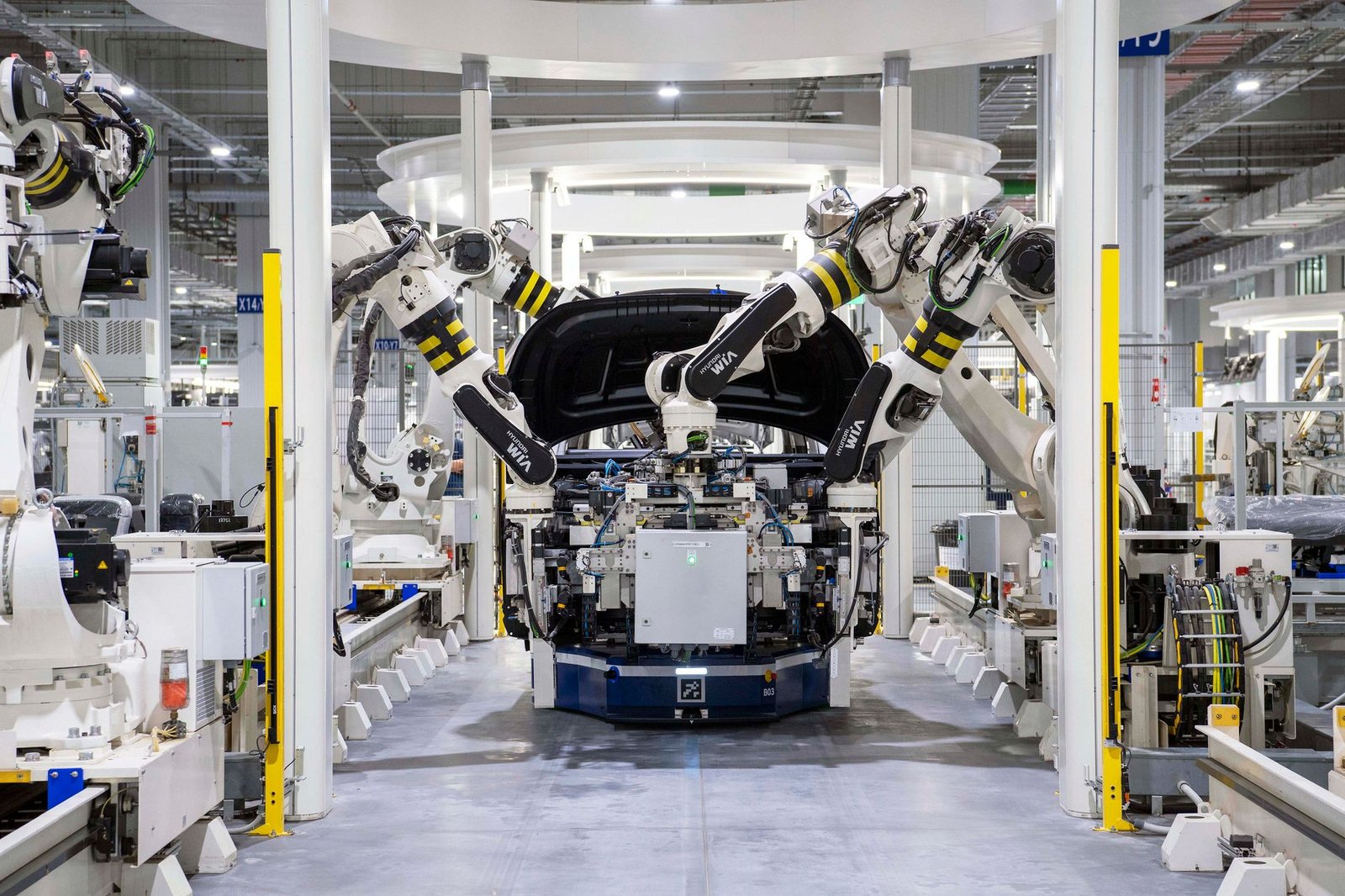 Investimento da Electrolux e BNDES em tecnologia - Com o BNDES, Electrolux investe R$ 300 milhões no Brasil para criar nova geração de eletrodomésticos